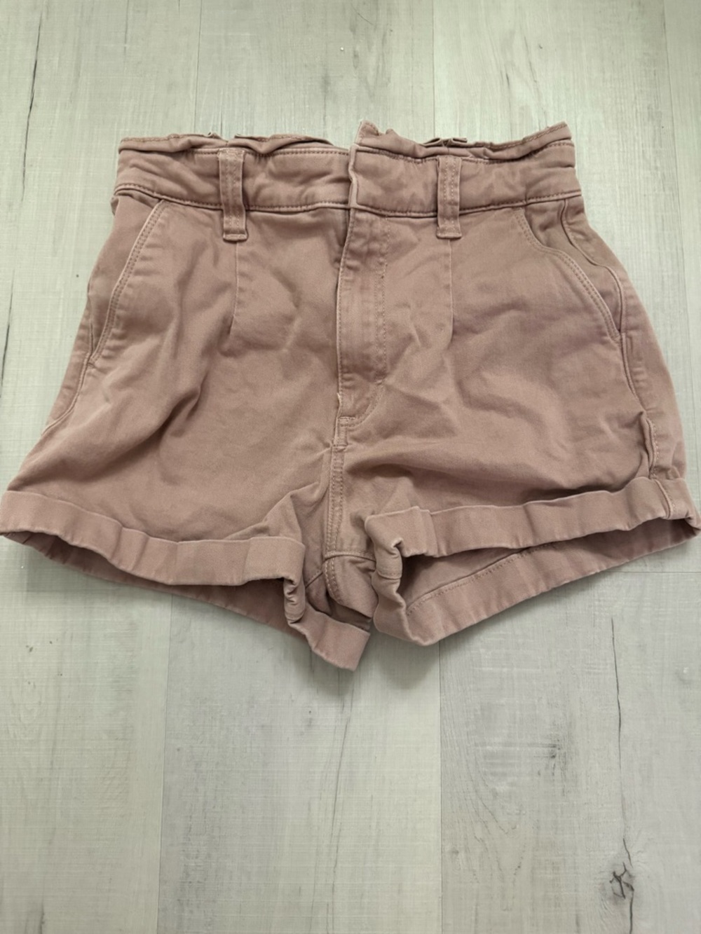 Express High-Waist Shorts in Dusty Rose